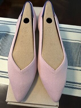BNIB Rothy's Petal Pink Solid Pointed-Toe Knit Slip-On Flats (RETIRED)